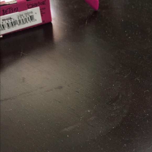 New with tags BETSEY JOHNSON MIRRORED SUNGLASSES - Picture 5 of 5